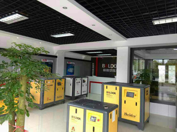 身為壓縮機(jī)人，不可不知的兩件大事，get√